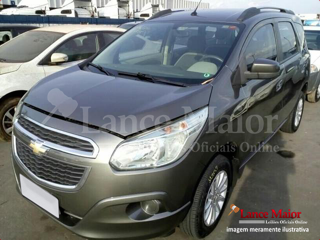 LOTE 010 - Chevrolet Spin LT 5S 1.8 2014