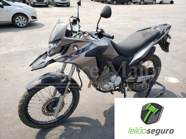 LOTE 019 - H0NDA XRE 300 ABS 2019