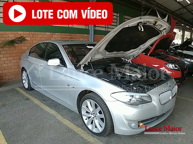 LOTE 016 - BMW 550i 4.4 32V 2011