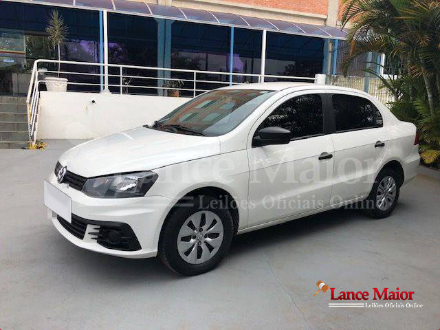 LOTE 040 - Volkswagen Voyage 1.0 2016